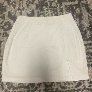 White skirt with slit